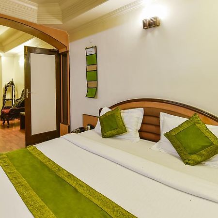 Hotel Kanishka Raipur  Exterior photo