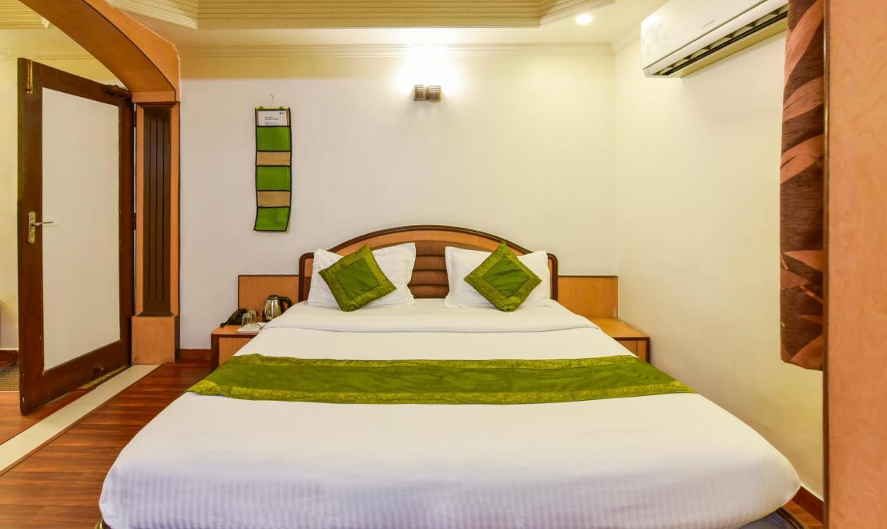 Hotel Kanishka Raipur  Exterior photo