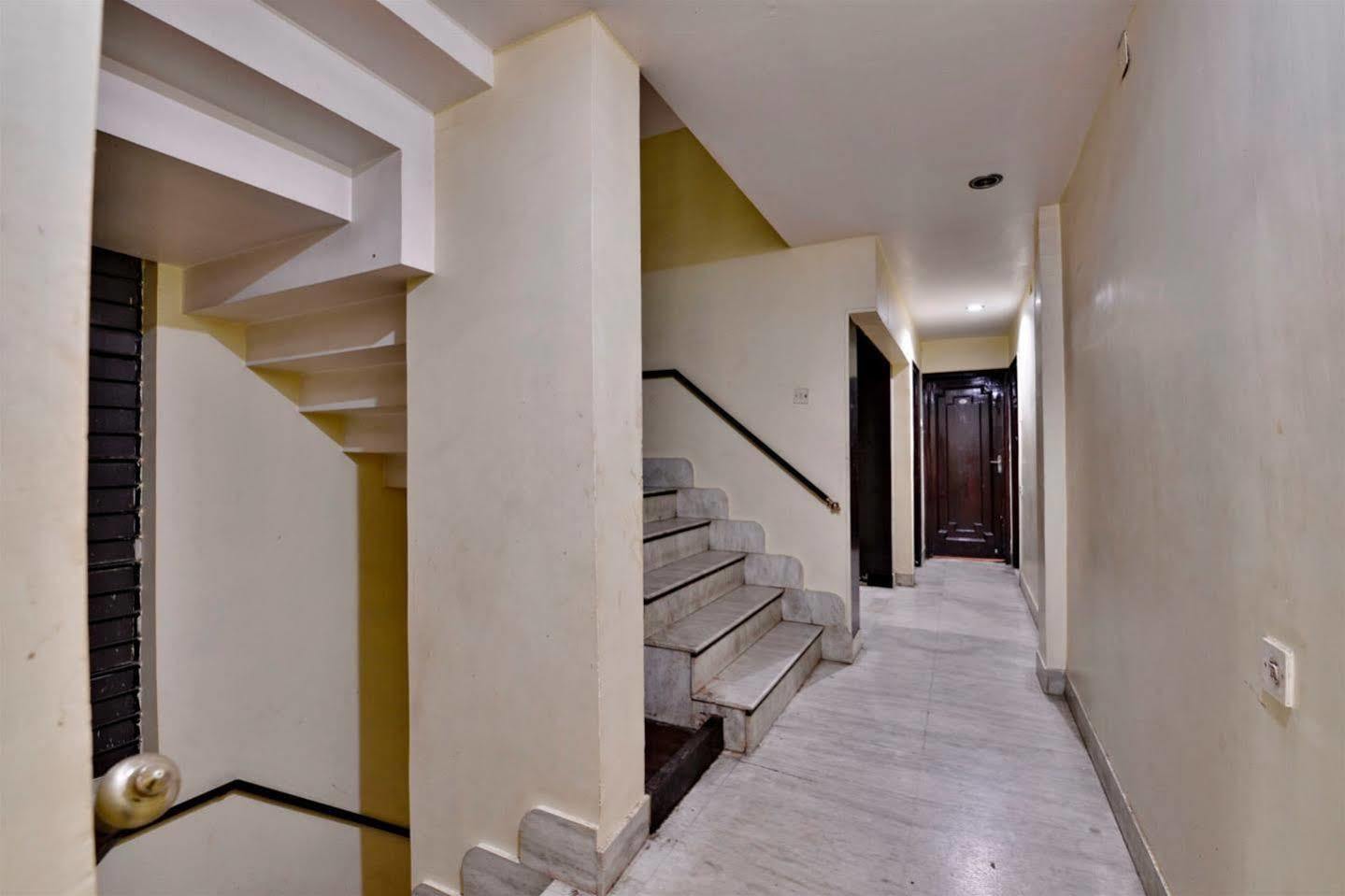 Hotel Kanishka Raipur  Exterior photo